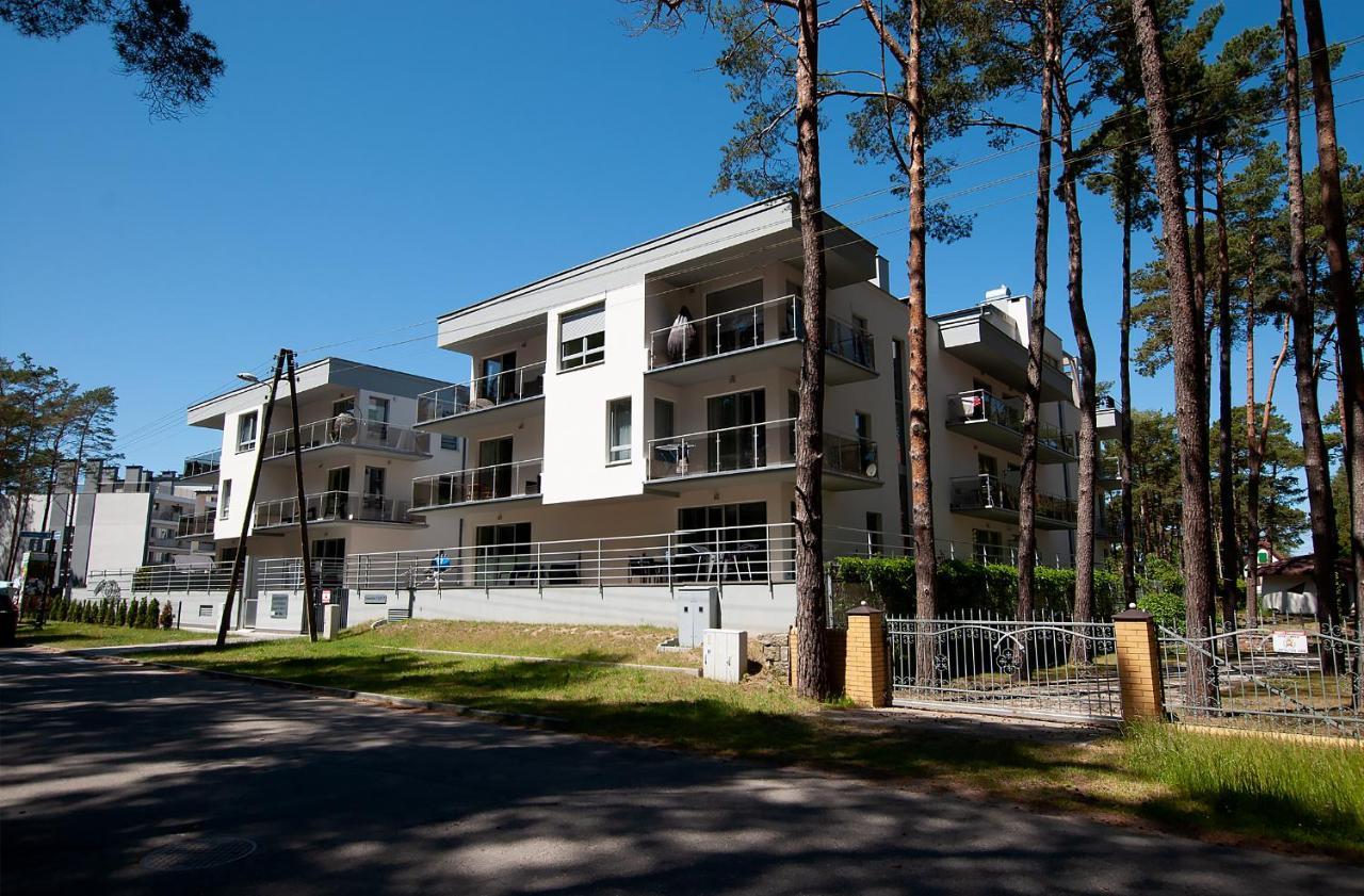 Apartament Ikar - 2 Pokojowy Przy Morzu Z Balkonem โปเบียโรโว ภายนอก รูปภาพ