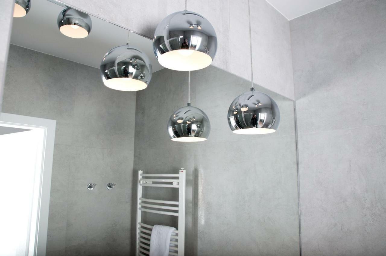 Apartament Ikar - 2 Pokojowy Przy Morzu Z Balkonem โปเบียโรโว ภายนอก รูปภาพ